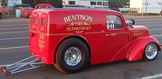 48 Thames Sedan Delivery