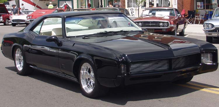 66 Buick Riviera 2dr Hardtop
