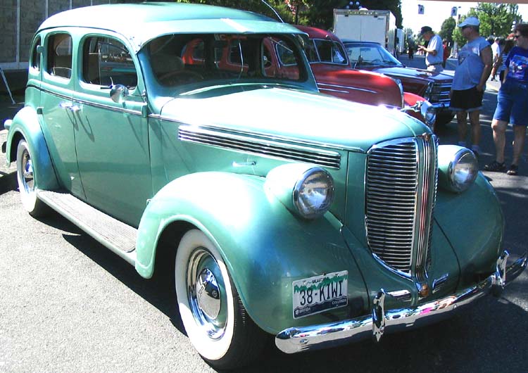 38 Dodge RHD 4dr Sedan