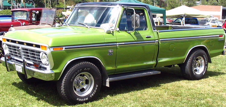 73 Ford LWB Pickup
