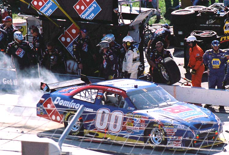 07 Toyota Camry Dominos Pizza 00