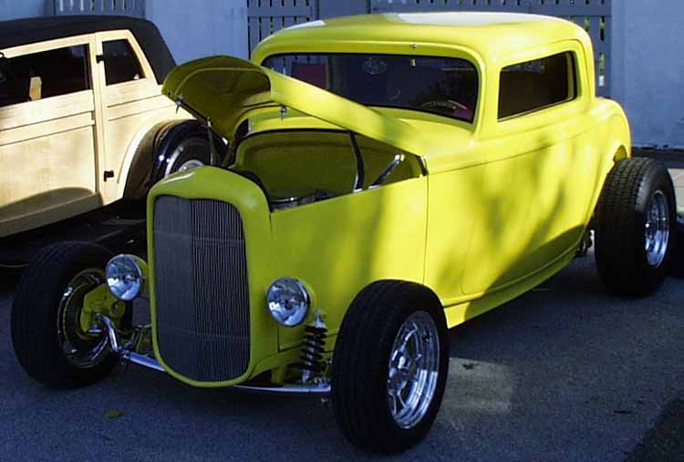 32 Ford Chopped Hiboy 3 Window Coupe
